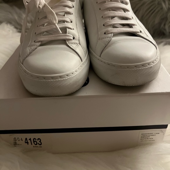 Givenchy urban street speaker white/black - Picture 4 of 6